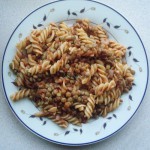 Makaron z soczewicą w sosie pomidorowym Makaron z soczewicą w sosie pomidorowym