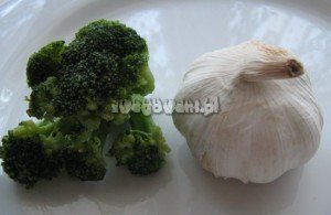Placki z brokułów - składniki