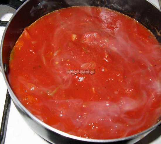 Sos pomidorowy do makaronu cannelloni