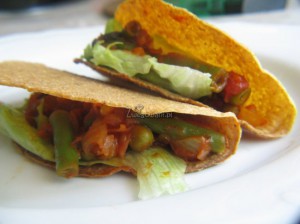 Tacos z fasolą i kukurydzą